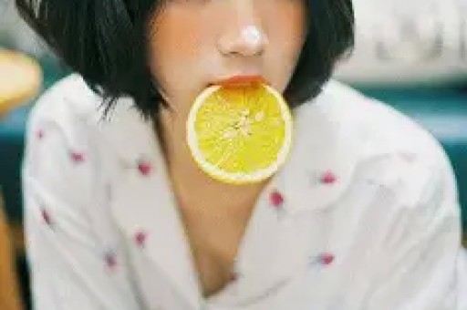 千万粉丝网红带货翻车或面临269亿元天价索赔！此前曾自曝7个月赚了3500万元